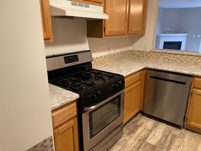 1776 Park Trail NE in Grand Rapids, MI - Building Photo - Building Photo