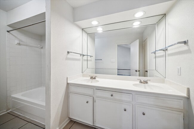 property at 1864 S Gessner Rd