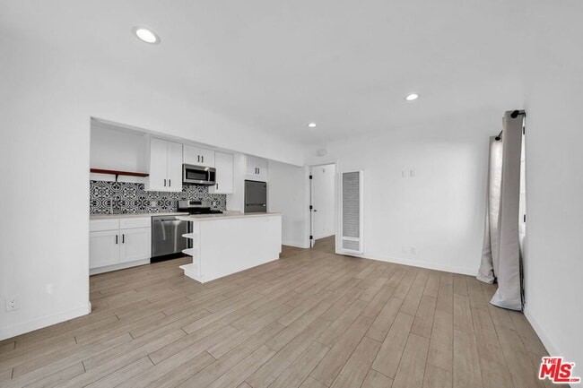 2546 3rd St in Santa Monica, CA - Building Photo - Building Photo