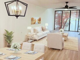 3964 Cocoplum Cir in Coconut Creek, FL - Building Photo