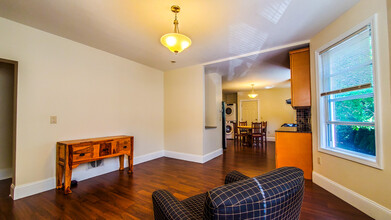 7 Alcott St, Unit U1 in Boston, MA - Building Photo - Building Photo