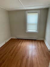 71 Meadow St in Windham, CT - Building Photo - Building Photo