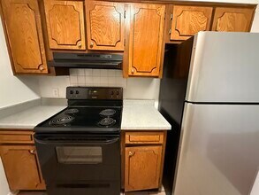 11271 Florida Blvd in Baton Rouge, LA - Building Photo - Building Photo