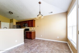 1911 Belay Way in Louisville, KY - Building Photo - Building Photo