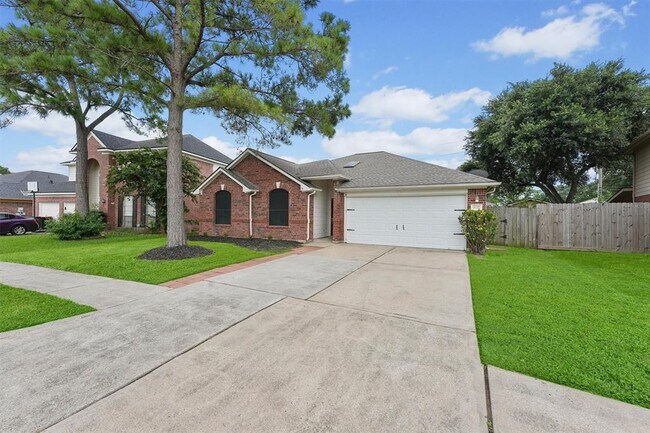 21327 Hadrian Dr in Katy, TX - Foto de edificio - Building Photo