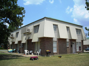 The Springs Apartments in Sulphur Springs, TX - Building Photo - Building Photo