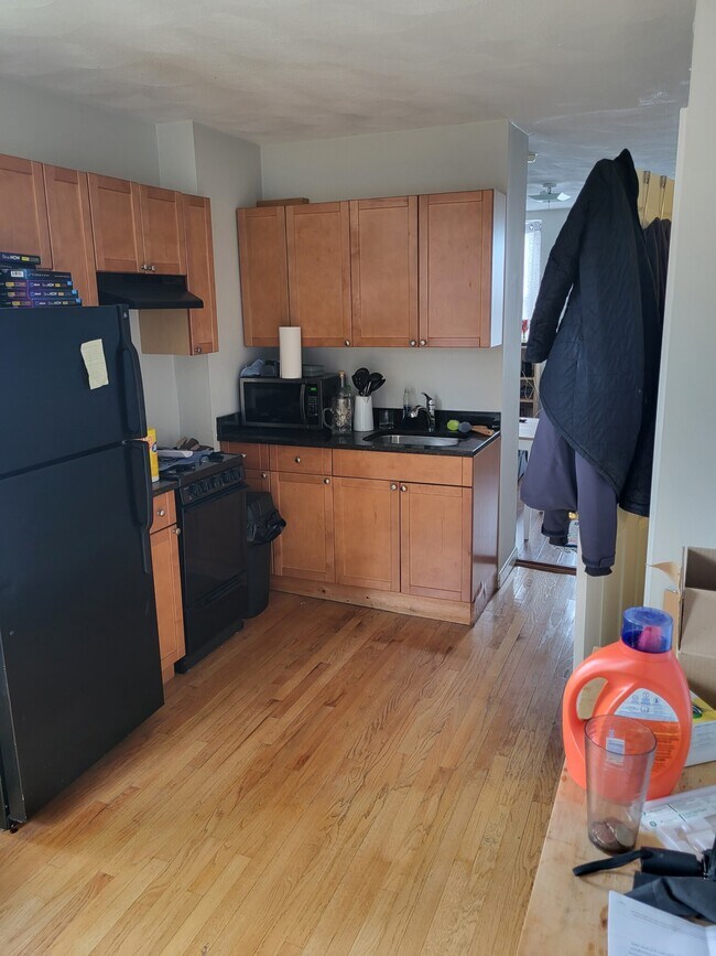 72 Joy St, Unit 19