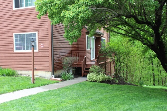 property at 402 Appletree Ln