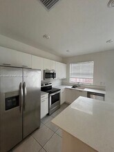 12121 NW 23rd Ct in Miami Shores, FL - Building Photo - Building Photo