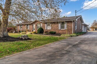 412 Winwood Dr, Unit 9-C5 in Lebanon, TN - Building Photo - Building Photo