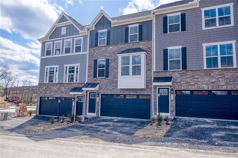 315 Telluride Ln in Cranberry Township, PA - Building Photo