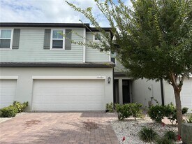 15025 Willow Arbor Cir in Orlando, FL - Building Photo