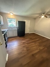 1507 Hampstead Dr in High Point, NC - Building Photo - Building Photo