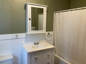 830 Steuben St, Unit Upstairs in Wausau, WI - Building Photo - Building Photo