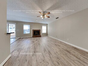 3405 Charmont Dr in Jacksonville, FL - Building Photo - Building Photo