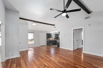 617 Tupuna Dr in Tool, TX - Building Photo - Building Photo