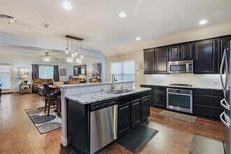 2691 Costa Mesa Dr in Little Elm, TX - Foto de edificio - Building Photo