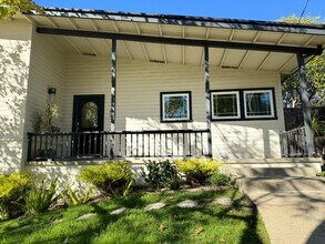 1500 Solana Dr in Belmont, CA - Building Photo - Building Photo