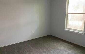 3517 McDougal St in Greenville, TX - Building Photo - Building Photo