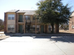 Cedar Hills in Junction, TX - Building Photo - Building Photo