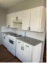 1014 E 23rd St in Bryan, TX - Building Photo