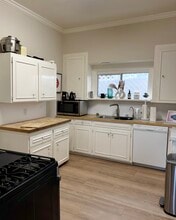 8956 Norma Pl in West Hollywood, CA - Foto de edificio - Building Photo