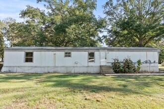 72 Cameron Cir in Muscle Shoals, AL - Building Photo - Building Photo