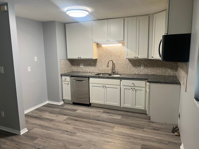 property at 3733 S Ohio Ave