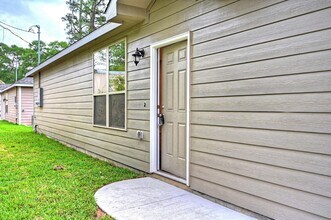 11604 Vistawood St in Willis, TX - Building Photo - Building Photo