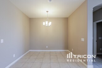 41028 W Somers Dr in Maricopa, AZ - Foto de edificio - Building Photo