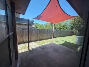 13327 Daystrom Ct in Dallas, TX - Building Photo - Building Photo