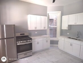 1661 S Homan Ave in Chicago, IL - Foto de edificio - Building Photo