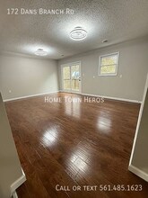 172 Dans Branch Rd in Williamson, WV - Building Photo - Building Photo