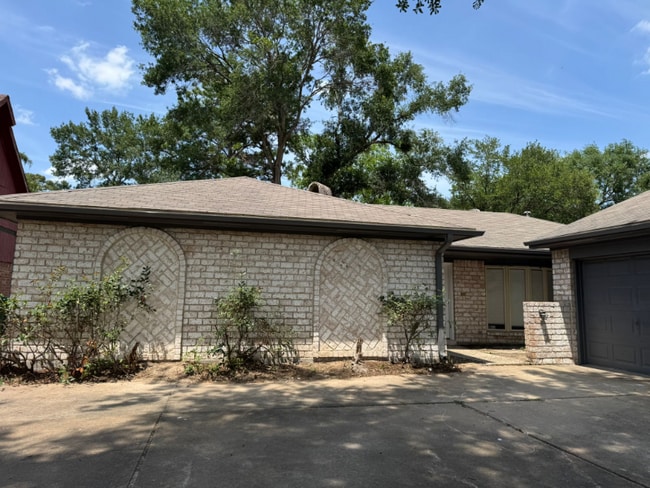 5926 Par 4 Dr in Houston, TX - Building Photo - Building Photo