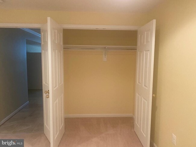 property at 8050 Settle Ct