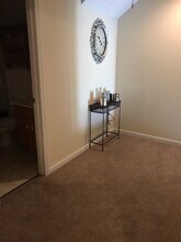 21441 Clear Creek Rd, Unit A in Bristol, VA - Building Photo - Building Photo