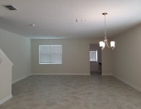 11142 Longleaf Woods Dr in Orlando, FL - Building Photo - Building Photo