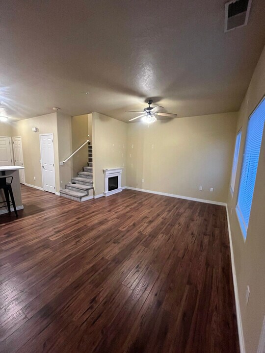 1177 Northfield Rd in Cedar City, UT - Foto de edificio