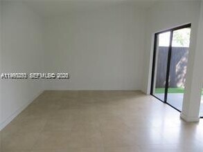 15207 SW 46th Ln in Miami, FL - Building Photo - Building Photo