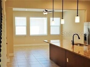 8085 Glenlloyd Ave in Winter Garden, FL - Building Photo - Building Photo