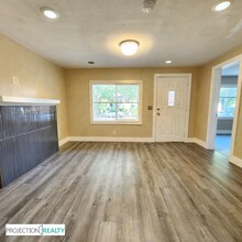 1538 NE Dekum St in Portland, OR - Building Photo - Building Photo