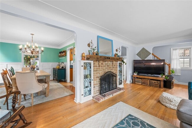 property at 2244 Edgerton Rd