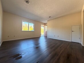 174 Vickie Lynn Ln in St. Robert, MO - Building Photo - Building Photo