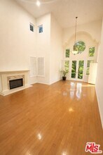 1939 Calle Dulce in Glendale, CA - Building Photo - Building Photo