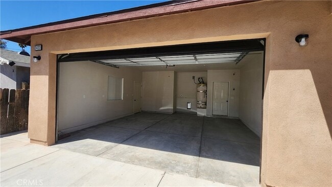 3433 Eucalyptus Ave, Unit 1f in Riverside, CA - Foto de edificio - Building Photo
