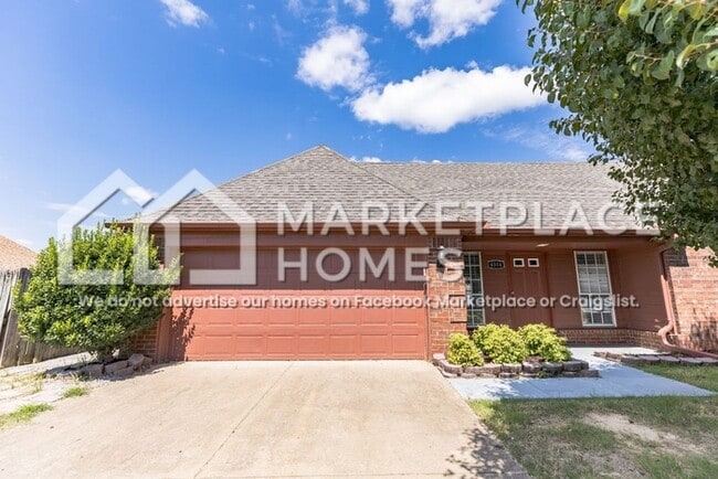 property at 4314 Ravenwood Park W