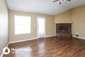 532 Denise St in Saginaw, TX - Building Photo - Building Photo