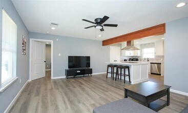 8103 Marcy Dr in Houston, TX - Building Photo - Building Photo