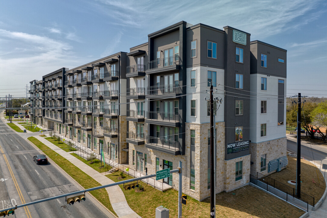 Bridge at Turtle Creek in Austin, TX - Building Photo