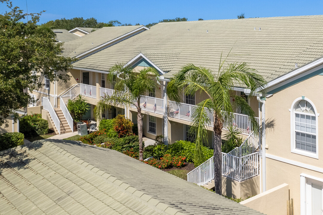 Bermuda Park Condominiums in Bonita Springs, FL - Foto de edificio